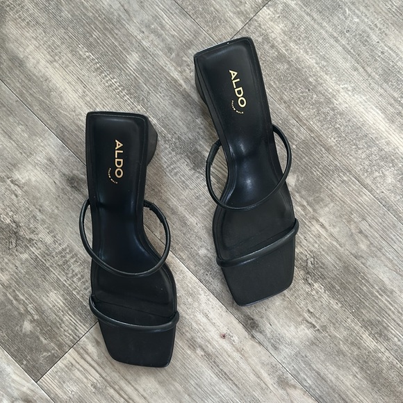 Also strappy heeled sandal (block heel) - Picture 7 of 11